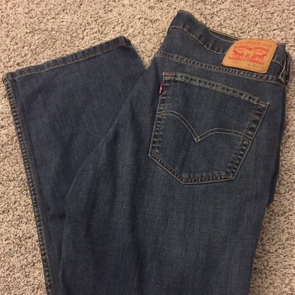 Levi’s Jeans Men’s W36 L32 dark blue denim jeans